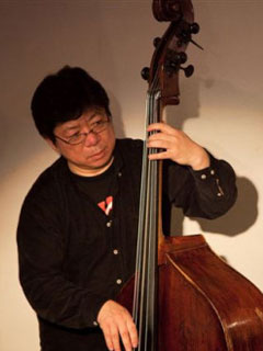 下田耕平 (Bass)